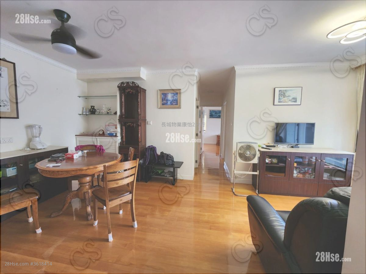 Park Vale Sell 3 Bedrooms , 1 Bathroom 692 ft² Park Vale Sell 3 Bedrooms , 1 Bathroom 692 ft²
