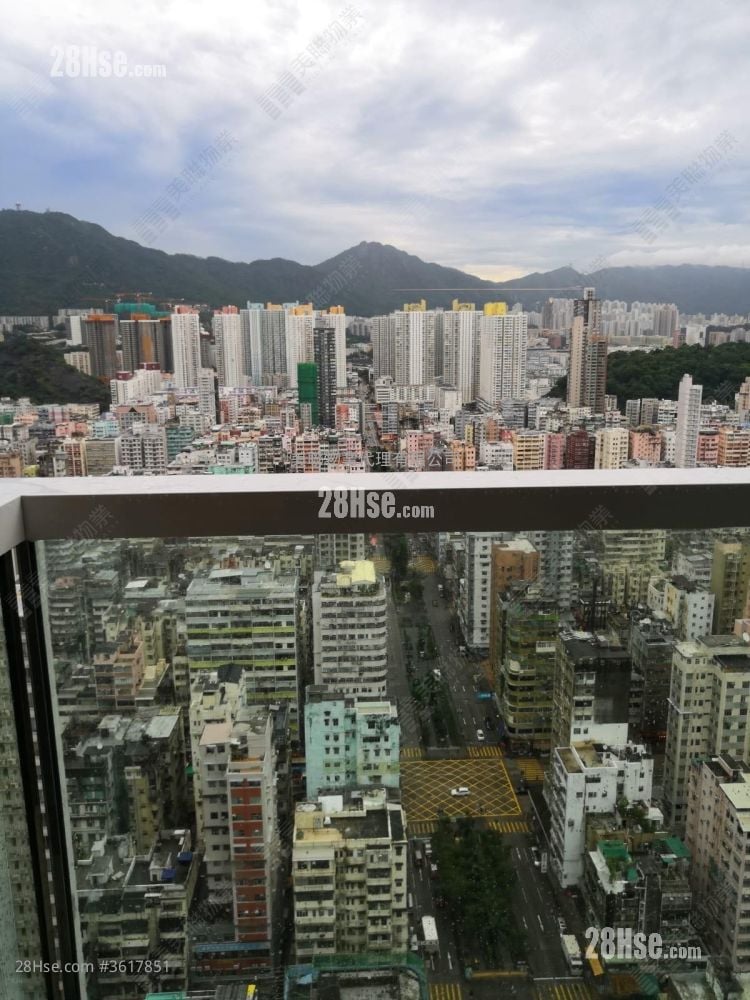 Park One Sell 3 Bedrooms , 1 Bathroom 419 ft² Park One Sell 3 Bedrooms , 1 Bathroom 419 ft²