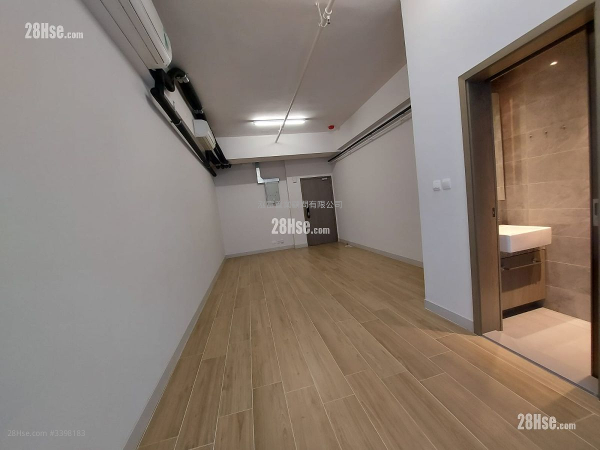 W212 Rental 1 Toilet W212 Rental 1 Toilet