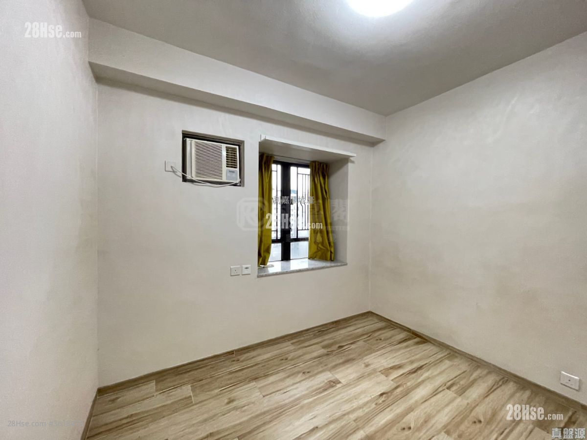 Fortress Garden Rental 3 Bedrooms , 2 Bathrooms 798 ft² Fortress Garden Rental 3 Bedrooms , 2 Bathrooms 798 ft²