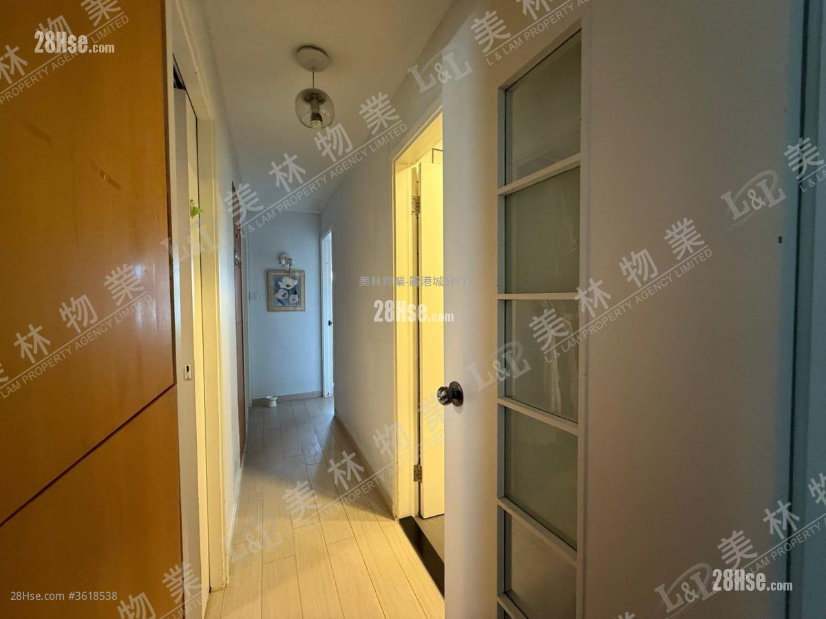Laguna City Sell 3 Bedrooms , 2 Bathrooms 687 ft² Laguna City Sell 3 Bedrooms , 2 Bathrooms 687 ft²