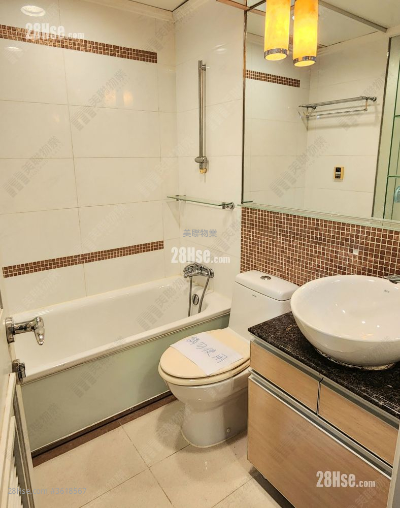 Metro Town Sell 3 Bedrooms , 2 Bathrooms 629 ft² Metro Town Sell 3 Bedrooms , 2 Bathrooms 629 ft²