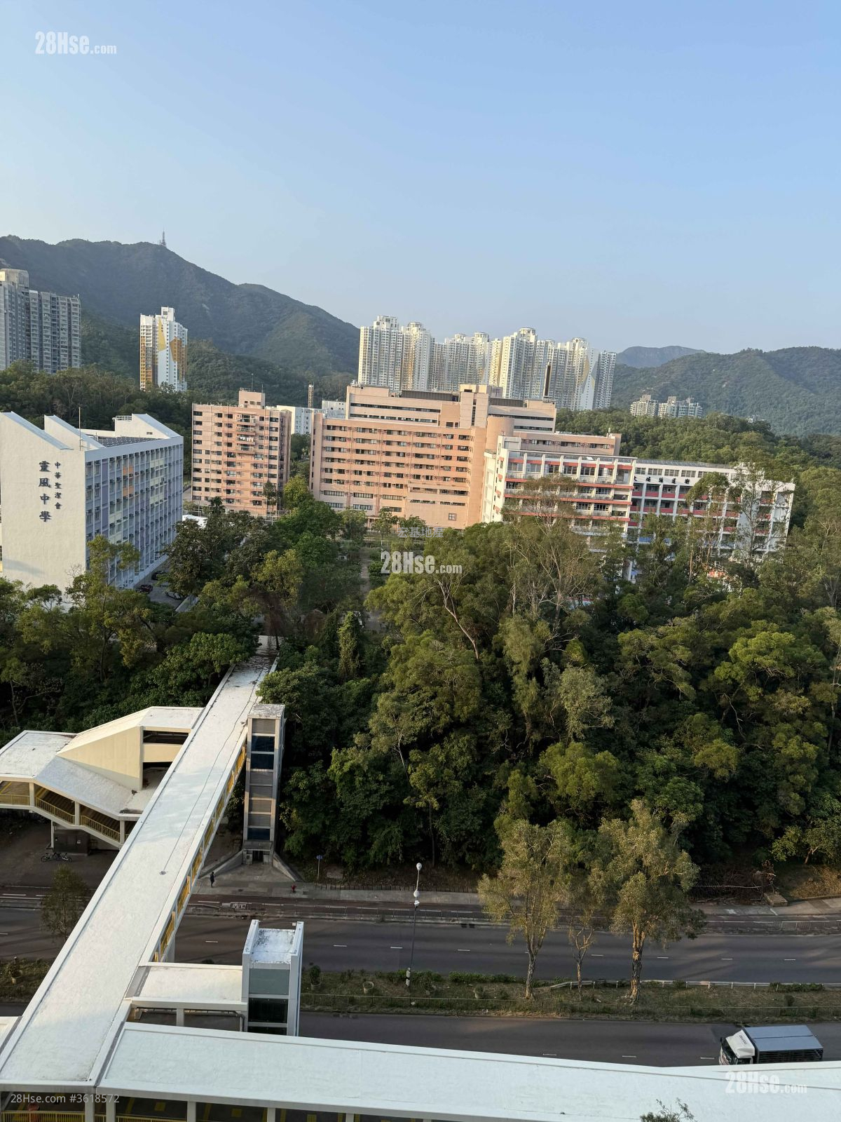 Yee Nga Court Sell 2 Bedrooms , 1 Bathroom 401 ft²