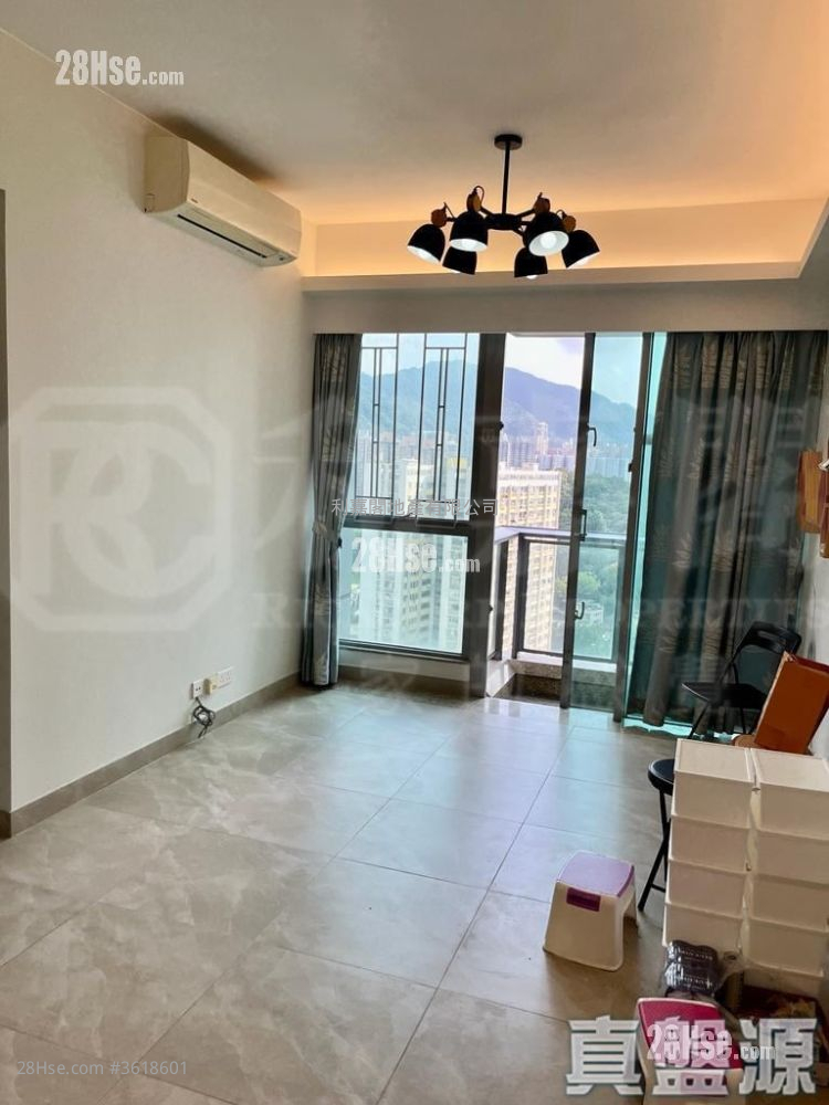 The Riverpark Sell 2 Bedrooms , 2 Bathrooms 725 ft² The Riverpark Sell 2 Bedrooms , 2 Bathrooms 725 ft²