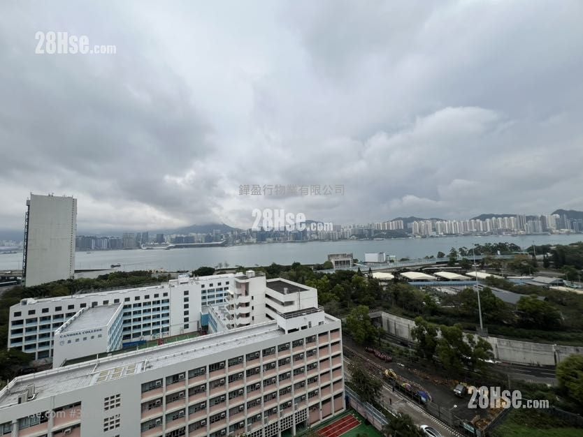 龍景大廈 租盤 2 房 , 1 浴室 415 平方呎 龍景大廈 租盤 2 房 , 1 浴室 415 平方呎