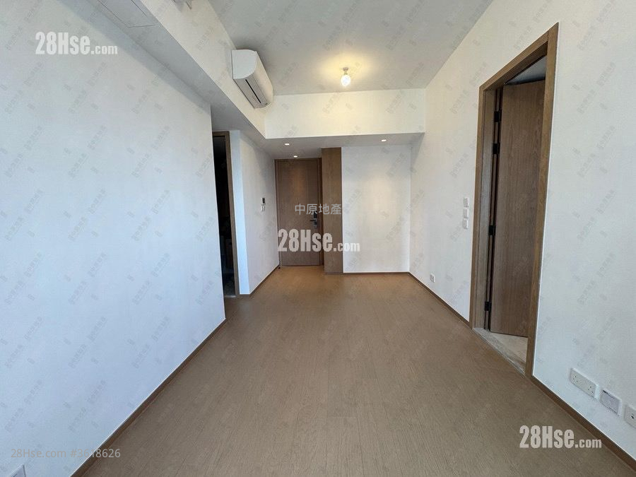 Onmantin Rental 3 Bedrooms , 2 Bathrooms 797 ft² Onmantin Rental 3 Bedrooms , 2 Bathrooms 797 ft²