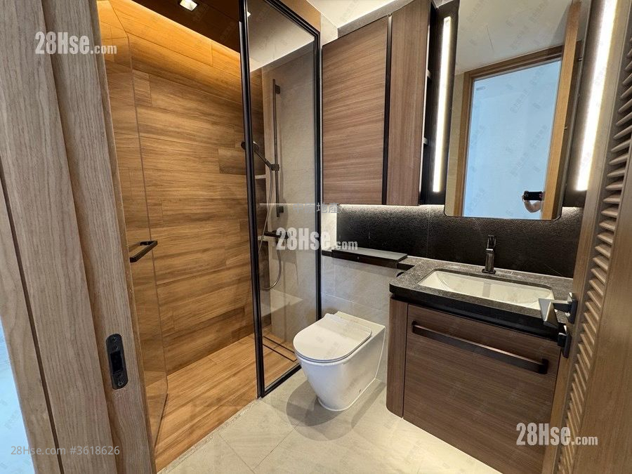 Onmantin Rental 3 Bedrooms , 2 Bathrooms 797 ft² Onmantin Rental 3 Bedrooms , 2 Bathrooms 797 ft²