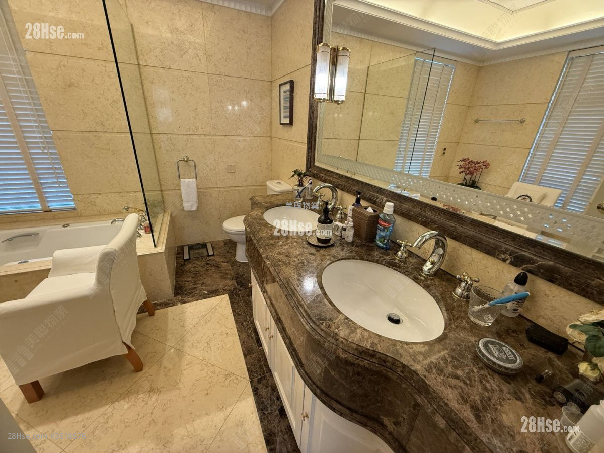 御林皇府 售盤 5+ 房 , 4 浴室 3,003 平方呎 御林皇府 售盤 5+ 房 , 4 浴室 3,003 平方呎