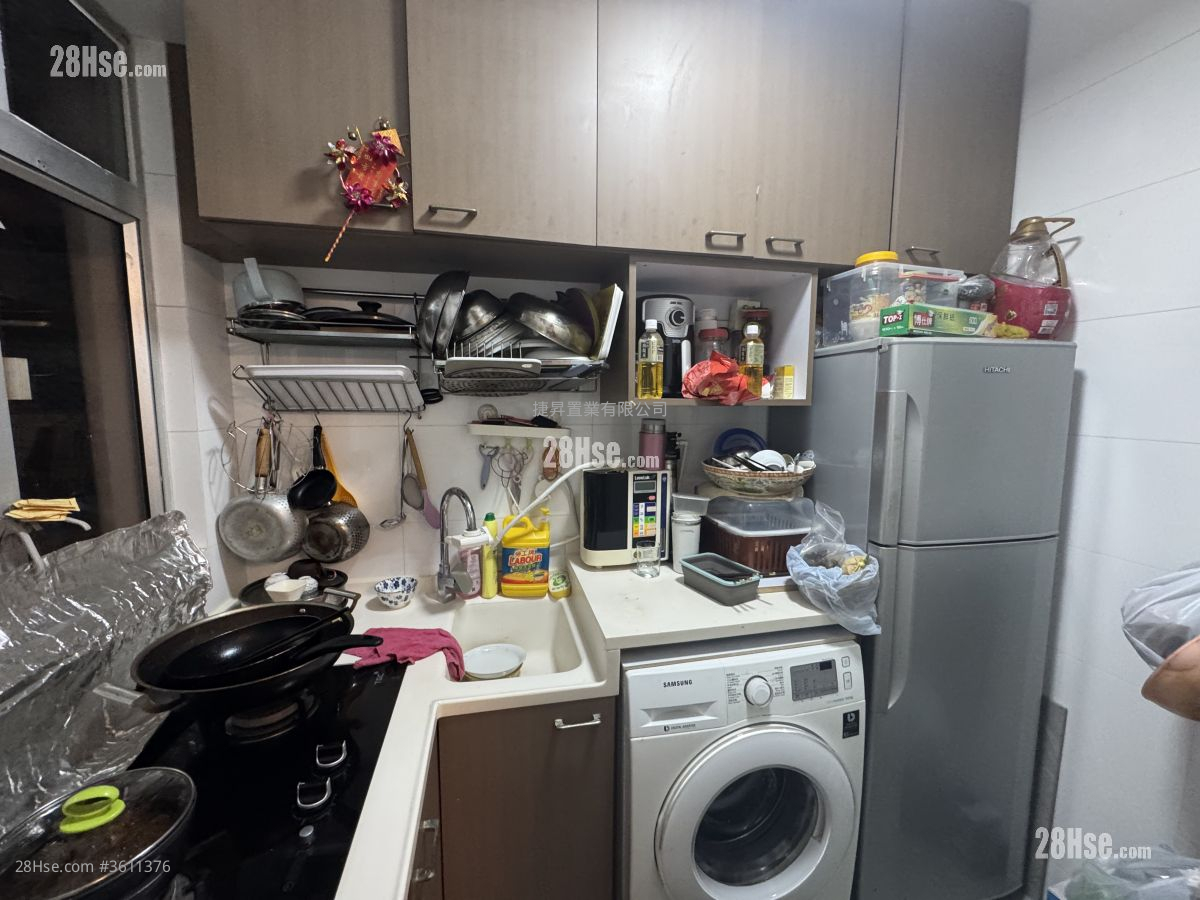 Shung Kim House Sell 3 Bedrooms , 1 Bathroom 616 ft² Shung Kim House Sell 3 Bedrooms , 1 Bathroom 616 ft²