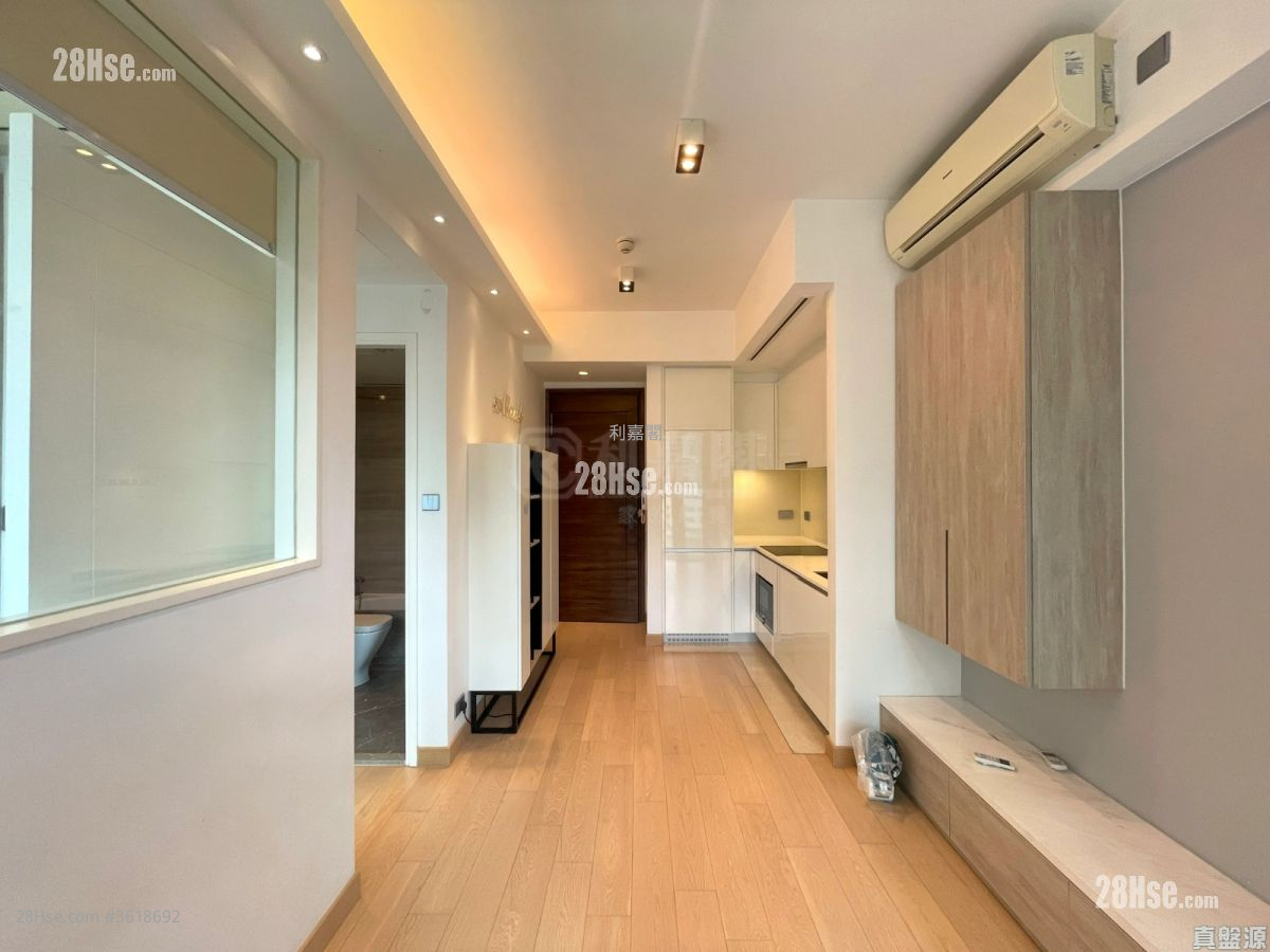 Savannah Rental 2 Bedrooms , 1 Bathroom 439 ft²