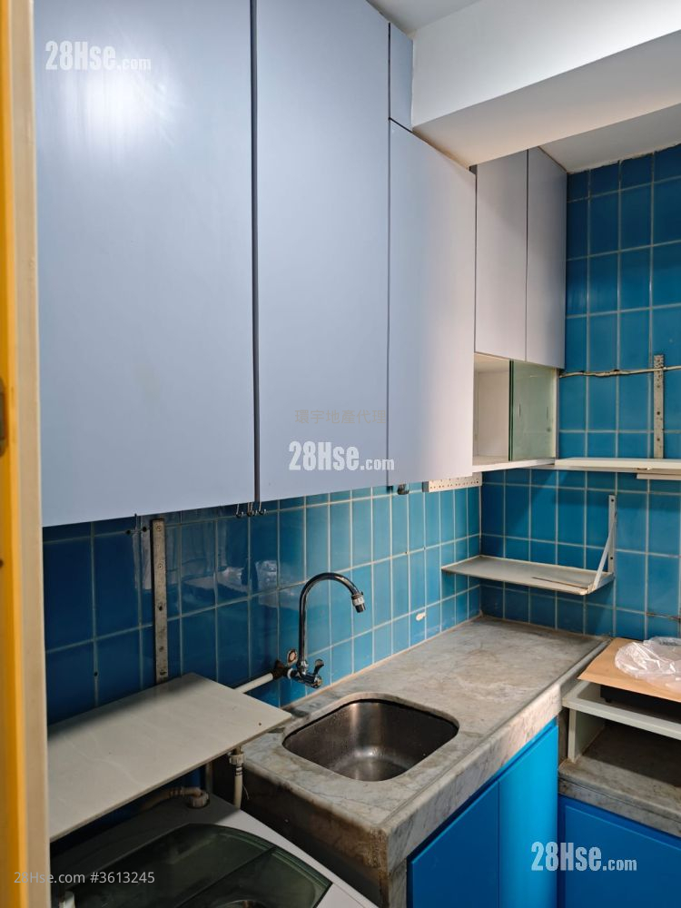 Honley Court Rental 1 Bedroom , 1 Bathroom 295 ft² Honley Court Rental 1 Bedroom , 1 Bathroom 295 ft²