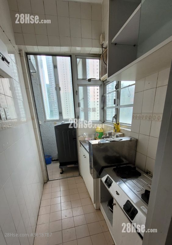 Hoi Shun Building Sell 1 Bedroom , 1 Bathroom 305 ft² Hoi Shun Building Sell 1 Bedroom , 1 Bathroom 305 ft²