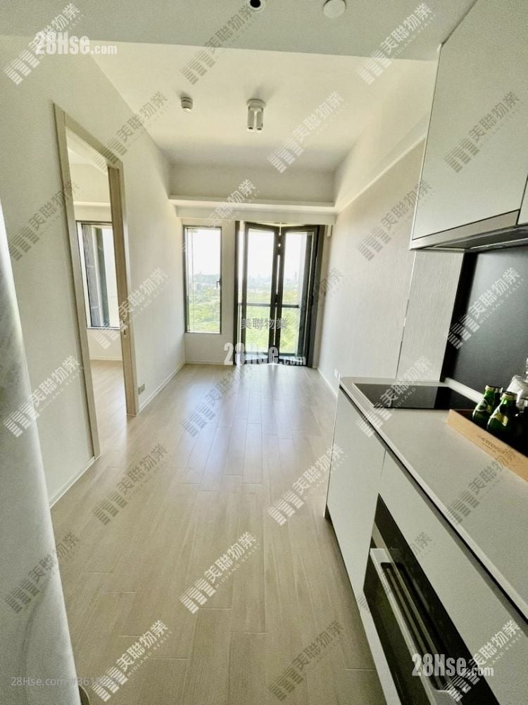 One Innovale Sell 1 Bedroom 309 ft² One Innovale Sell 1 Bedroom 309 ft²