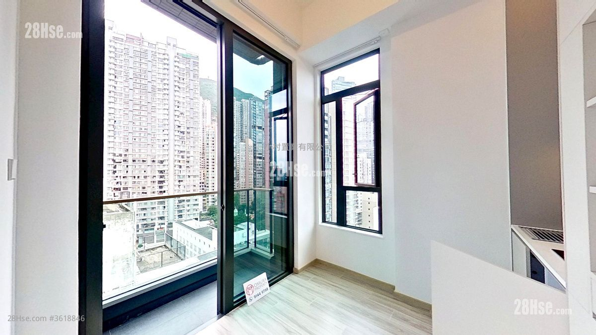 living room: The Unit Soho Rental 1 Bedroom , 1 Bathroom 241 ft² living room: The Unit Soho Rental 1 Bedroom , 1 Bathroom 241 ft²