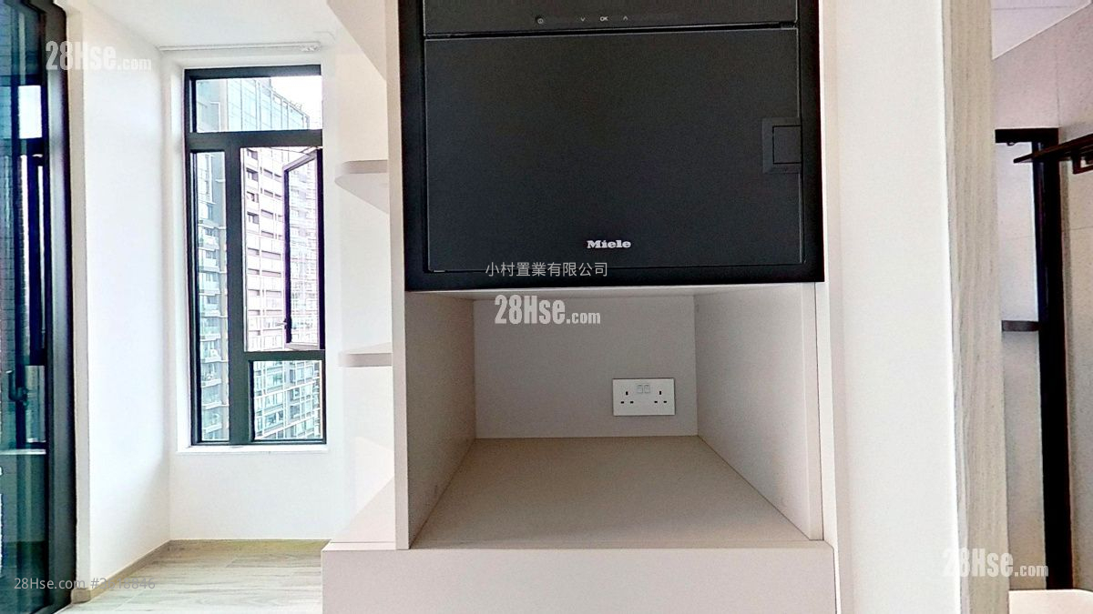 living room: The Unit Soho Rental 1 Bedroom , 1 Bathroom 241 ft² living room: The Unit Soho Rental 1 Bedroom , 1 Bathroom 241 ft²