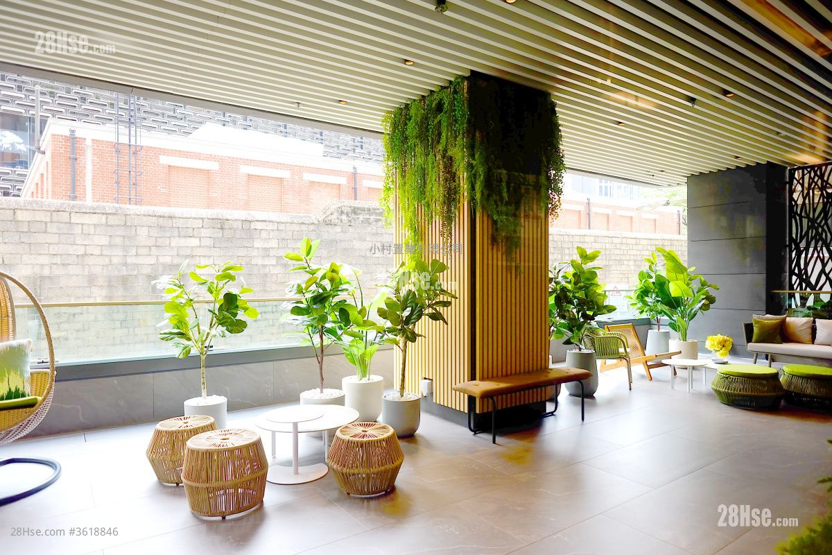 Clubhouse: The Unit Soho Rental 1 Bedroom , 1 Bathroom 241 ft² Clubhouse: The Unit Soho Rental 1 Bedroom , 1 Bathroom 241 ft²