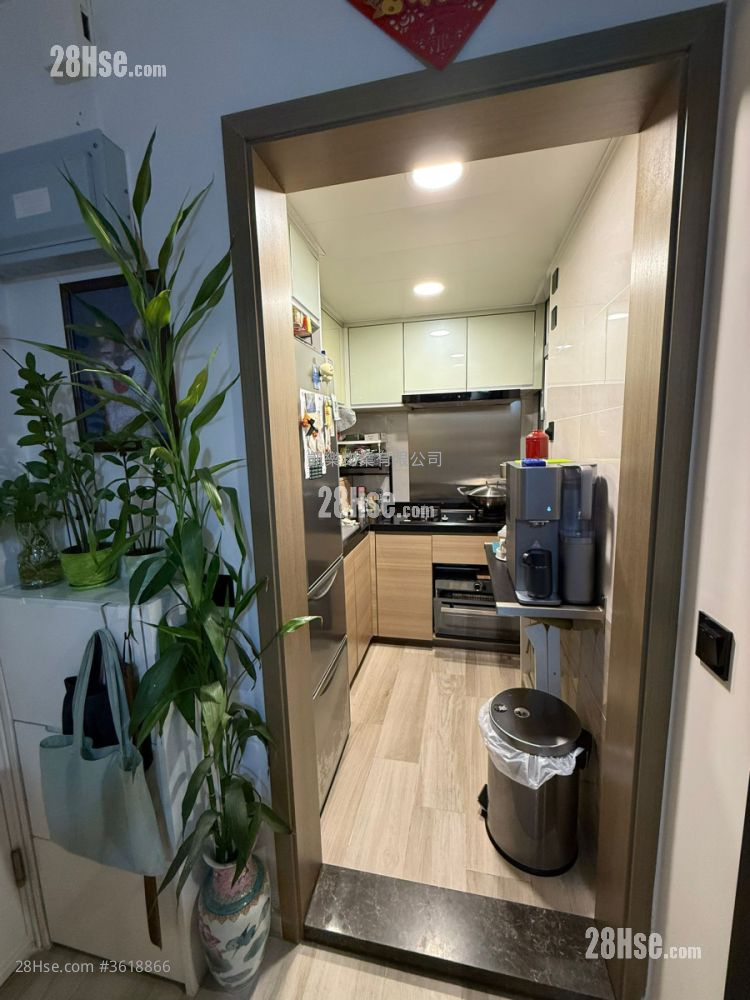 Choi Hing Court Sell 2 Bedrooms , 1 Bathroom 443 ft² Choi Hing Court Sell 2 Bedrooms , 1 Bathroom 443 ft²