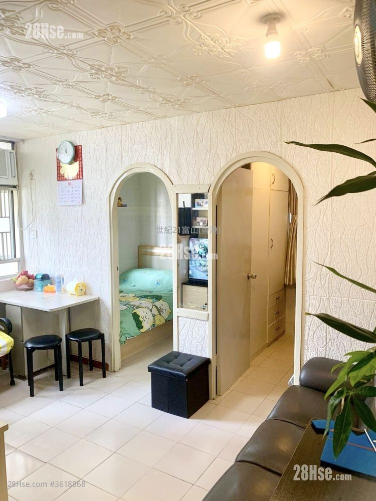 Lung Poon Court Sell 2 Bedrooms , 1 Bathroom 383 ft² Lung Poon Court Sell 2 Bedrooms , 1 Bathroom 383 ft²