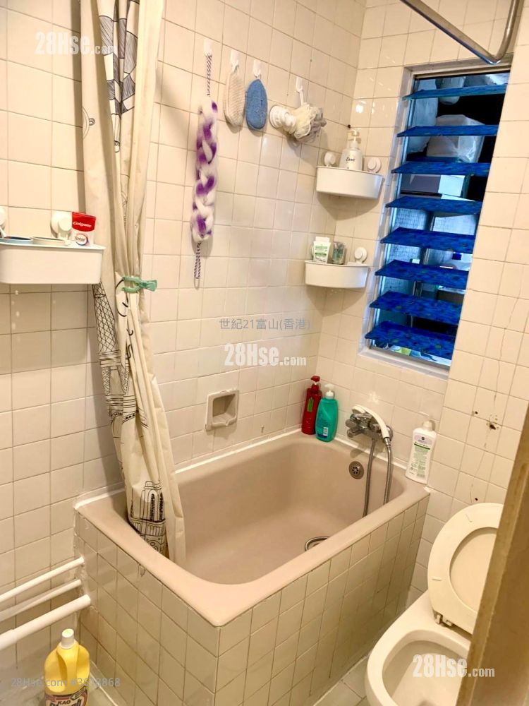 Lung Poon Court Sell 2 Bedrooms , 1 Bathroom 383 ft² Lung Poon Court Sell 2 Bedrooms , 1 Bathroom 383 ft²