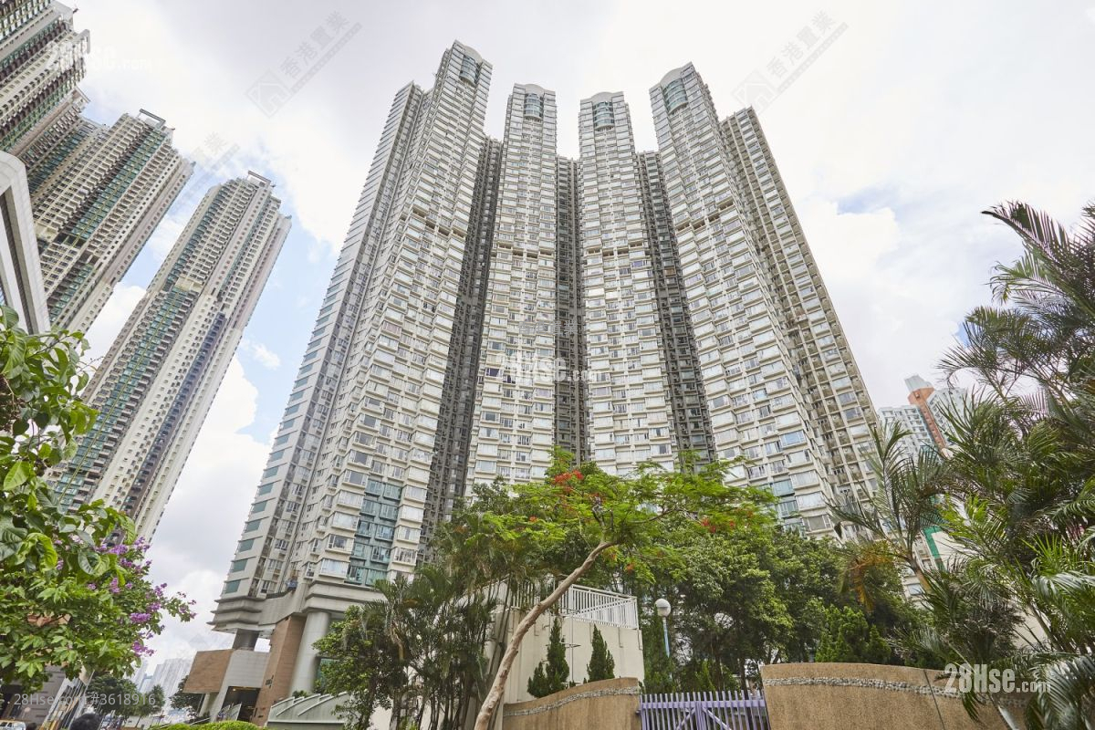 Les Saisons Sell 3 Bedrooms , 3 Bathrooms 868 ft² Les Saisons Sell 3 Bedrooms , 3 Bathrooms 868 ft²