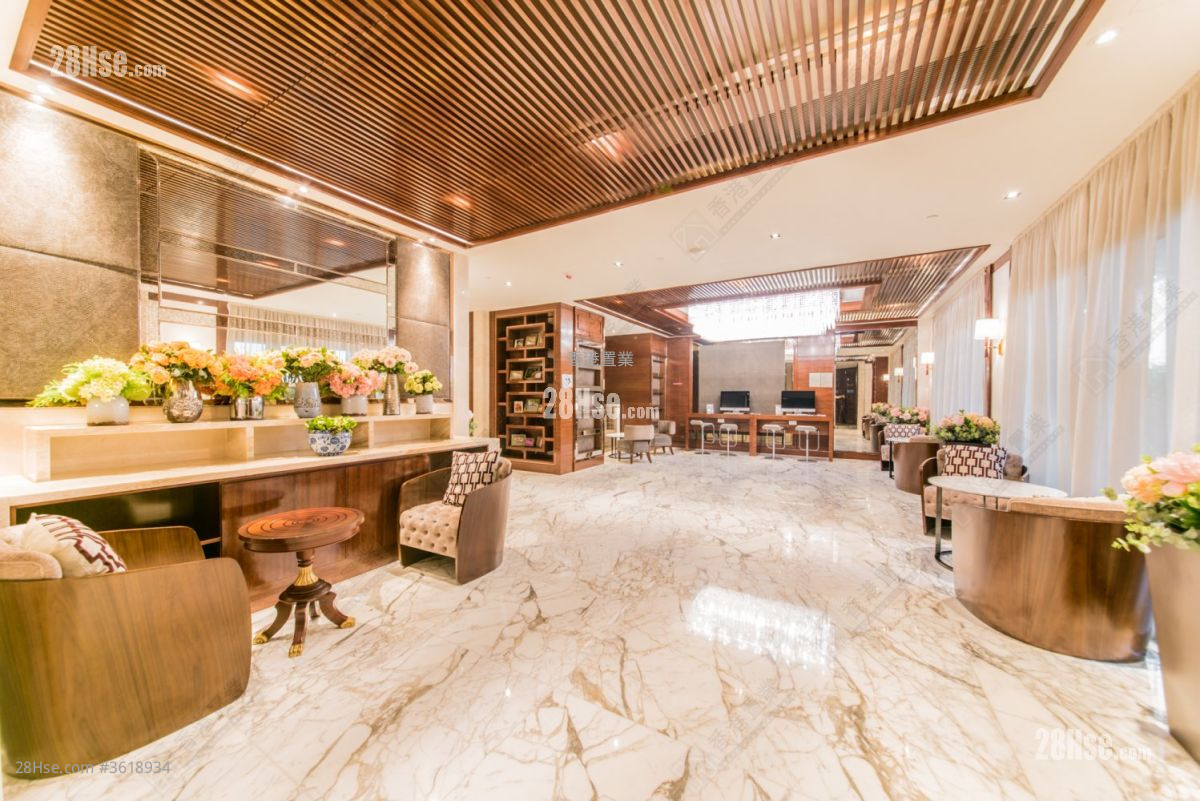 The Avenue Sell 1 Bathroom 340 ft² The Avenue Sell 1 Bathroom 340 ft²