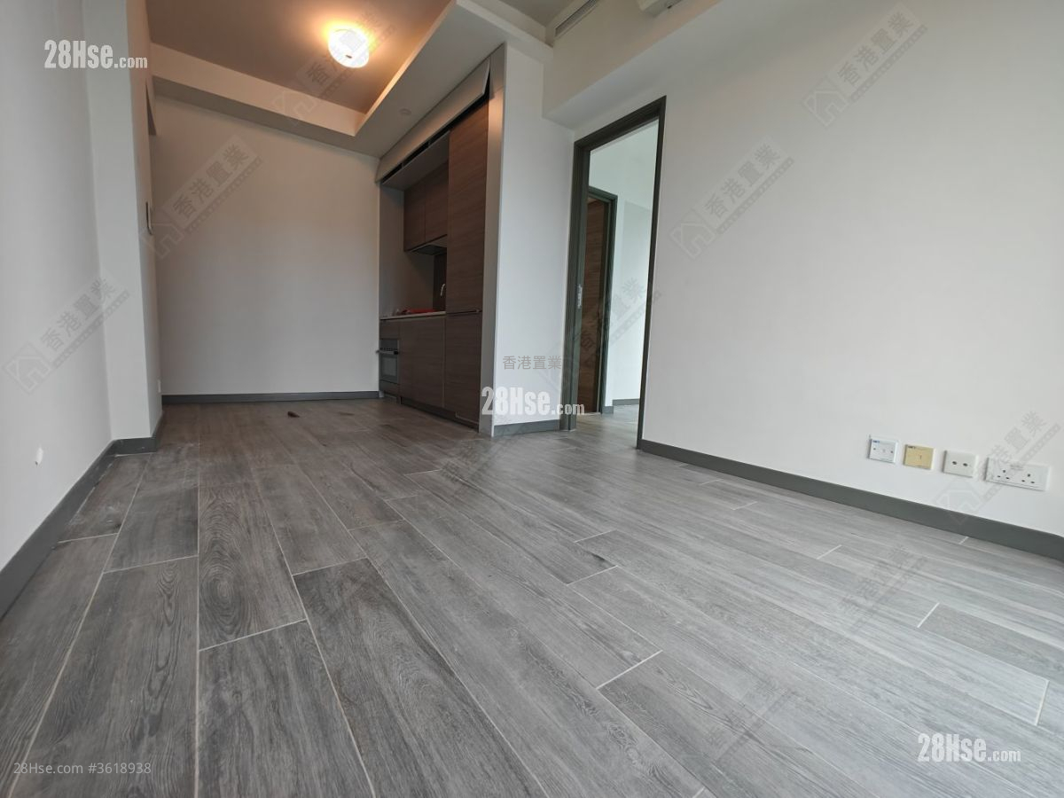Le Riviera Sell 1 Bedroom , 1 Bathroom 434 ft² Le Riviera Sell 1 Bedroom , 1 Bathroom 434 ft²