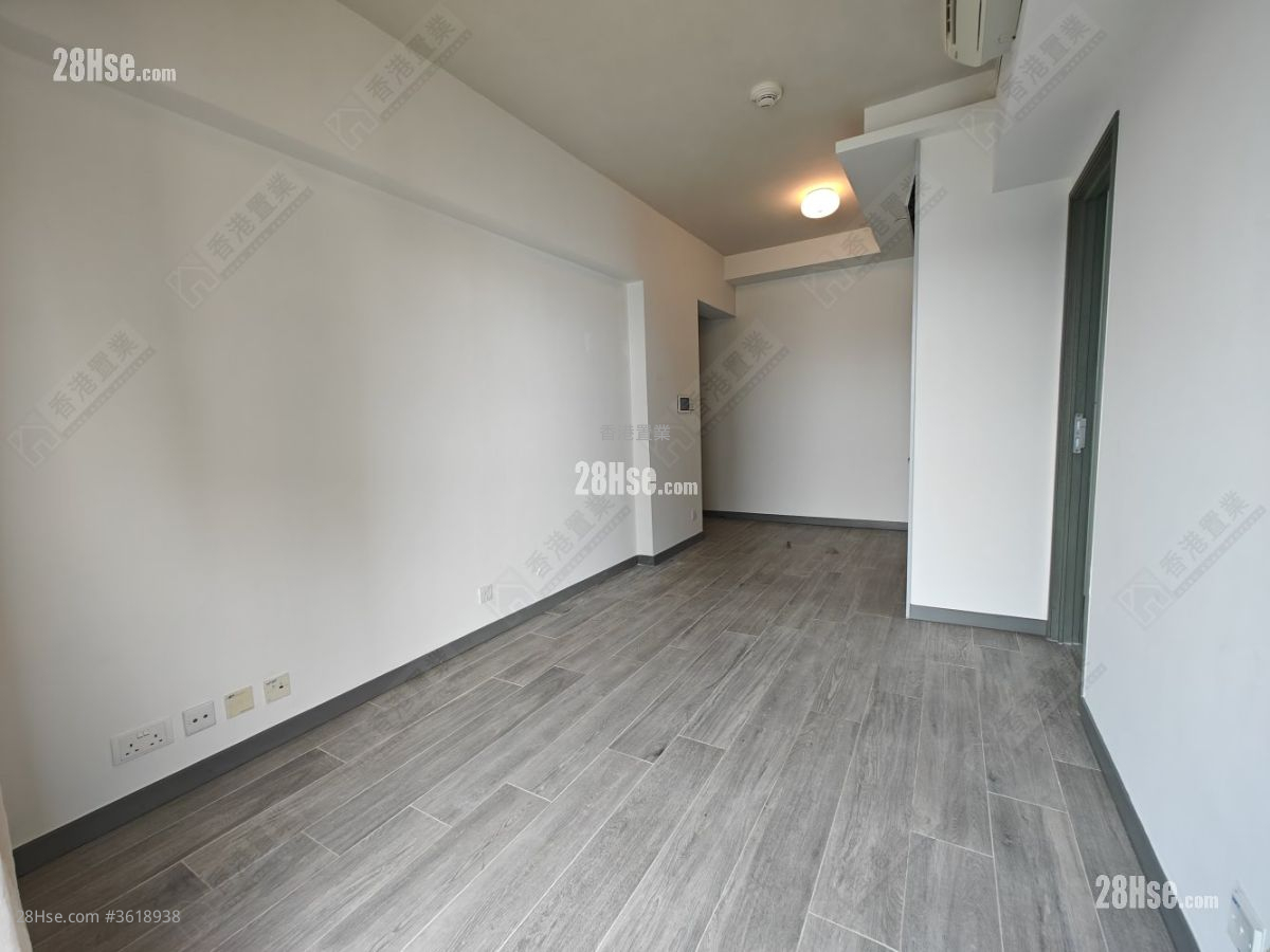 Le Riviera Sell 1 Bedroom , 1 Bathroom 434 ft² Le Riviera Sell 1 Bedroom , 1 Bathroom 434 ft²