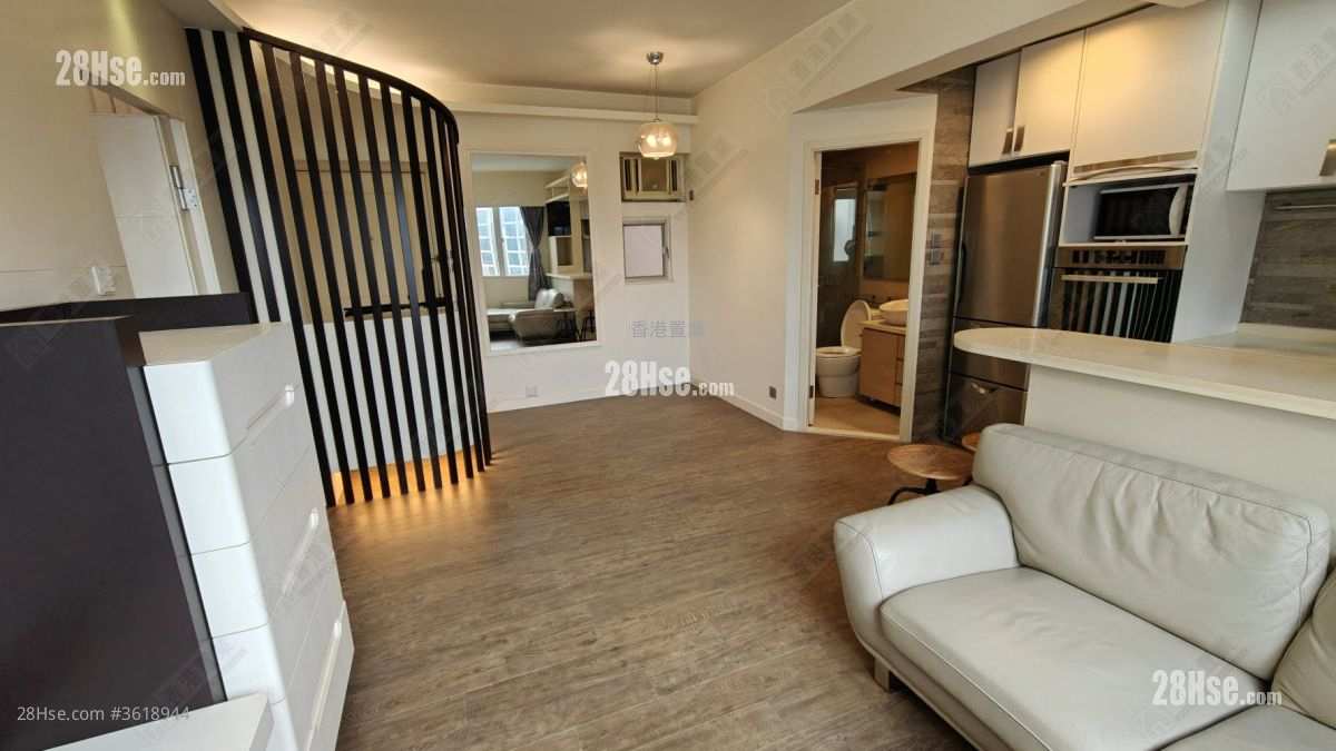 Bonham Crest Sell 1 Bedroom 555 ft² Bonham Crest Sell 1 Bedroom 555 ft²