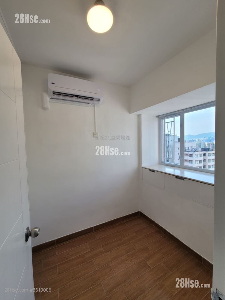 Fortune Mansion Rental 2 Bedrooms , 1 Bathroom 352 ft² Fortune Mansion Rental 2 Bedrooms , 1 Bathroom 352 ft²