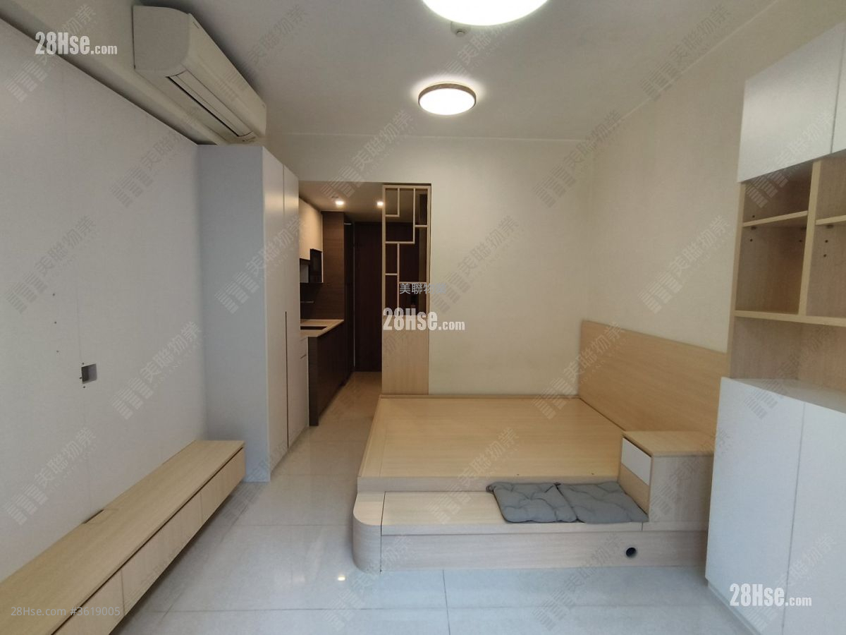 Aurora Rental 1 Bathroom 219 ft² Aurora Rental 1 Bathroom 219 ft²