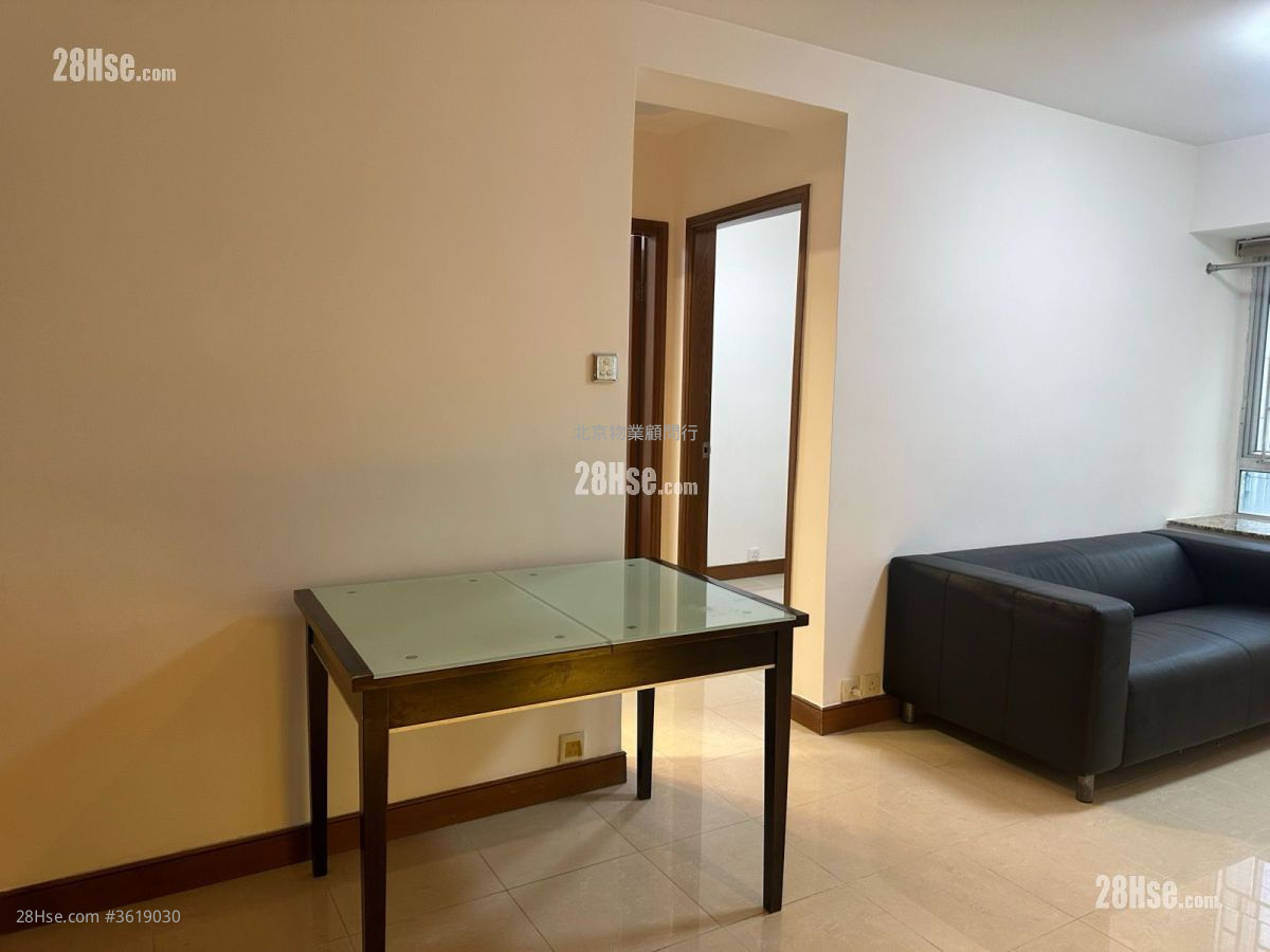 Westlands Court Rental 2 Bedrooms , 1 Bathroom 390 ft² Westlands Court Rental 2 Bedrooms , 1 Bathroom 390 ft²