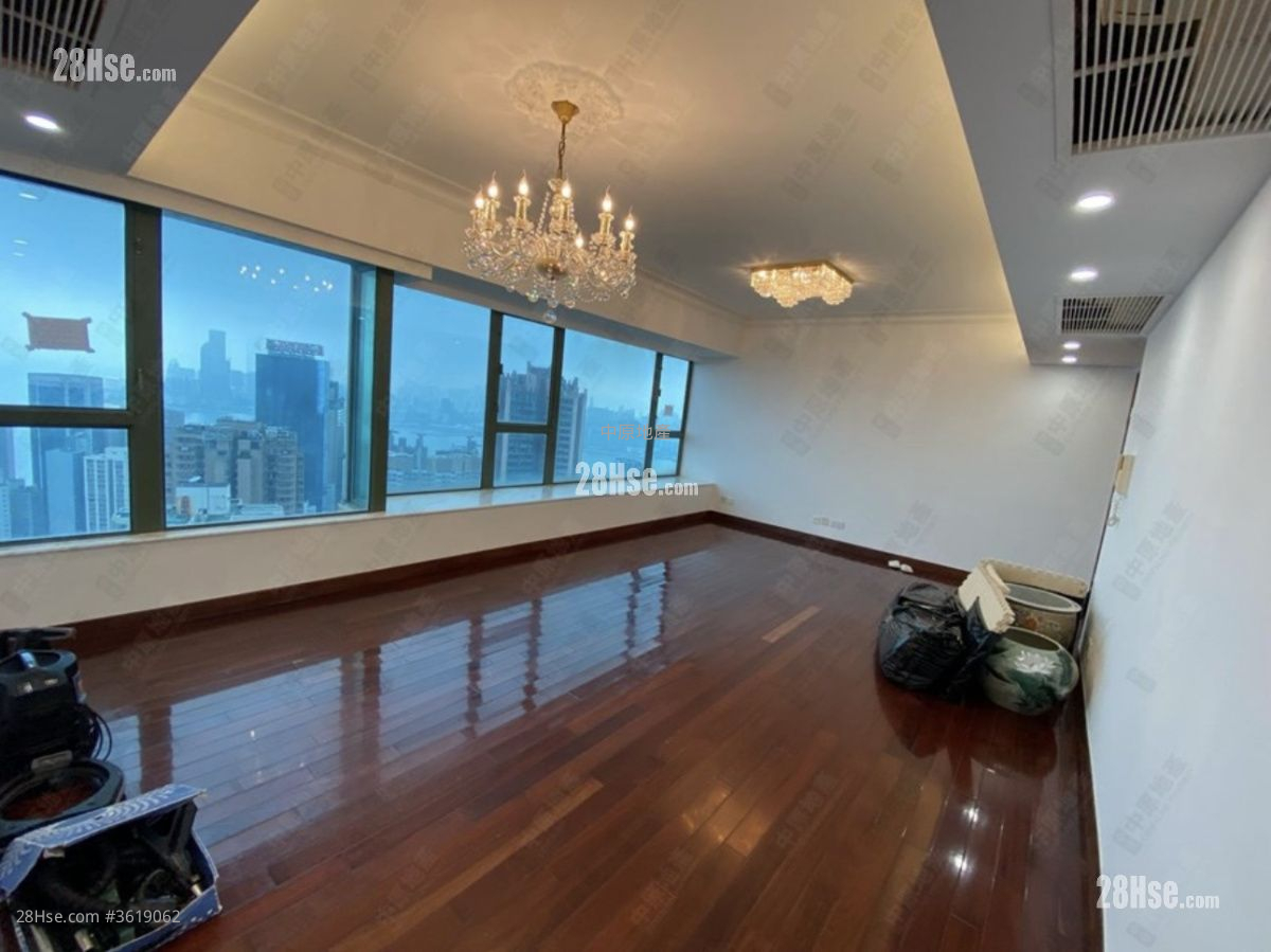 Sky Horizon Sell 3 Bedrooms , 3 Bathrooms 935 ft² Sky Horizon Sell 3 Bedrooms , 3 Bathrooms 935 ft²