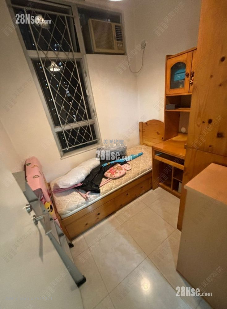 Tin Chung Court Sell 2 Bedrooms 506 ft² Tin Chung Court Sell 2 Bedrooms 506 ft²