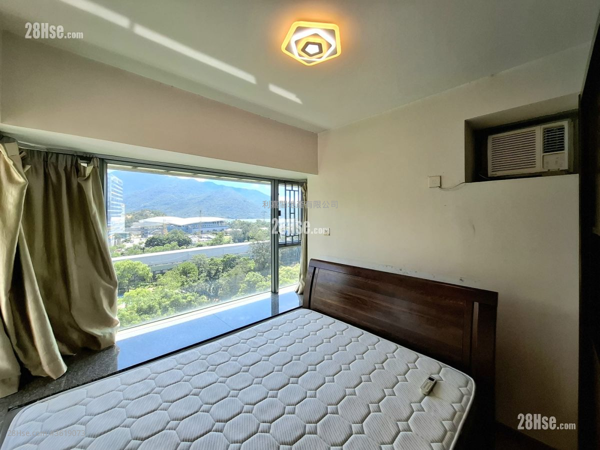 Seaview Crescent Rental 2 Bedrooms , 1 Bathroom 506 ft² Seaview Crescent Rental 2 Bedrooms , 1 Bathroom 506 ft²