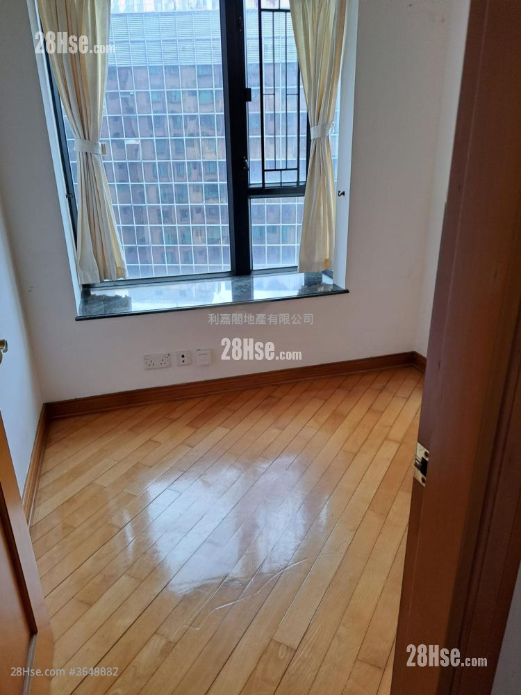 Le Sommet Sell 2 Bedrooms 580 ft² Le Sommet Sell 2 Bedrooms 580 ft²