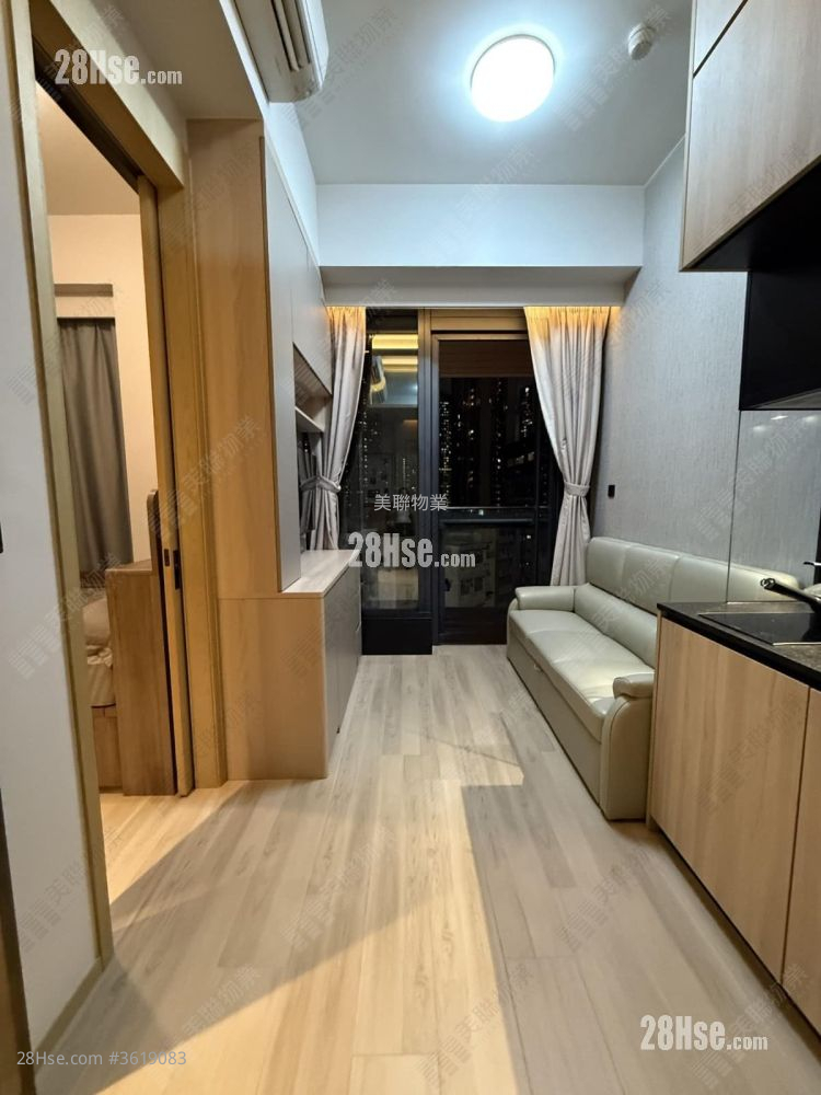The Quinn Square Mile Sell 1 Bedroom 264 ft² The Quinn Square Mile Sell 1 Bedroom 264 ft²
