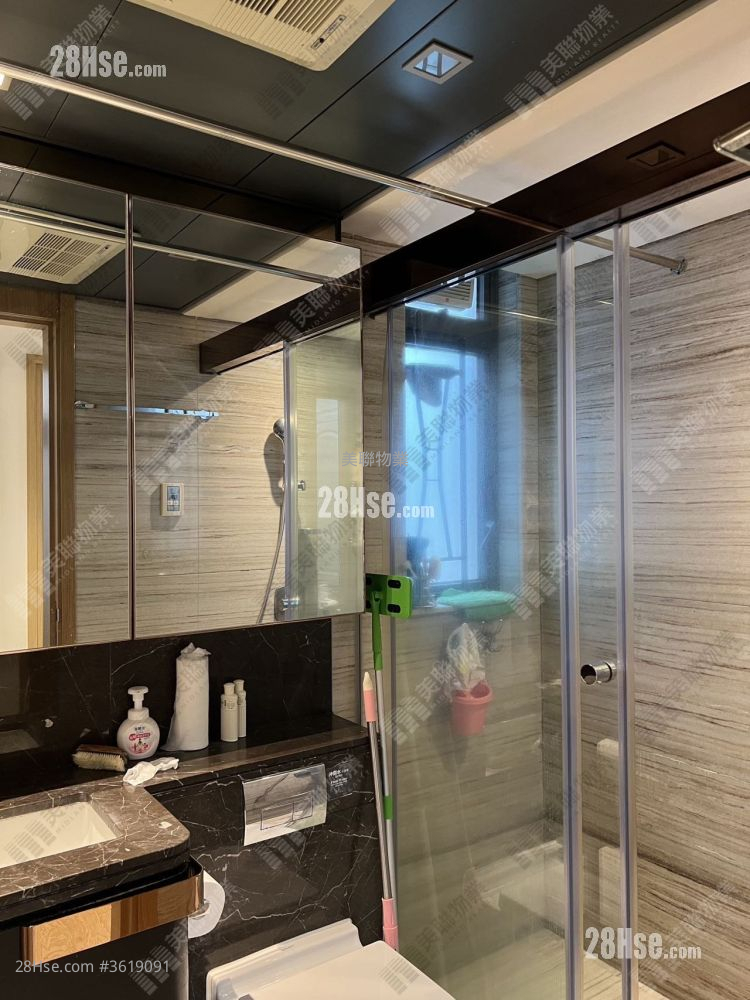 The Wings Rental 3 Bedrooms , 2 Bathrooms 735 ft² The Wings Rental 3 Bedrooms , 2 Bathrooms 735 ft²