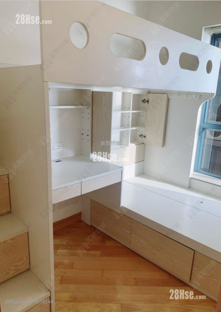 The Long Beach Sell 2 Bedrooms 550 ft² The Long Beach Sell 2 Bedrooms 550 ft²