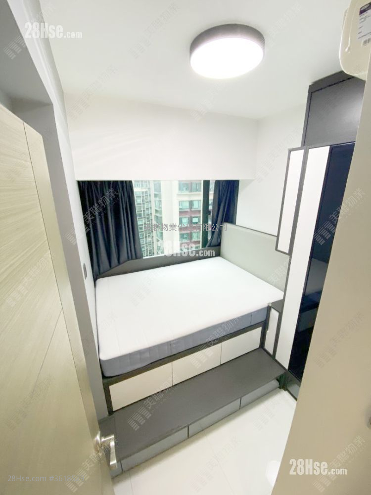 Dawning Views Sell 2 Bedrooms , 1 Bathroom 410 ft² Dawning Views Sell 2 Bedrooms , 1 Bathroom 410 ft²