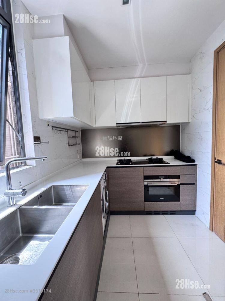 The Bloomsway Sell 4 Bedrooms , 3 Bathrooms 976 ft² The Bloomsway Sell 4 Bedrooms , 3 Bathrooms 976 ft²