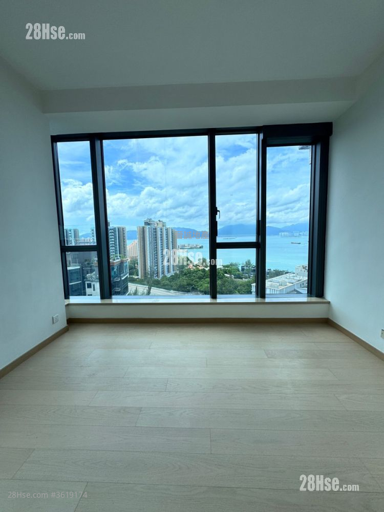 The Bloomsway Sell 4 Bedrooms , 3 Bathrooms 976 ft² The Bloomsway Sell 4 Bedrooms , 3 Bathrooms 976 ft²