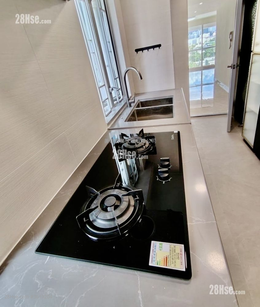 Spring Heights Rental 2 Bedrooms , 2 Bathrooms 762 ft² Spring Heights Rental 2 Bedrooms , 2 Bathrooms 762 ft²