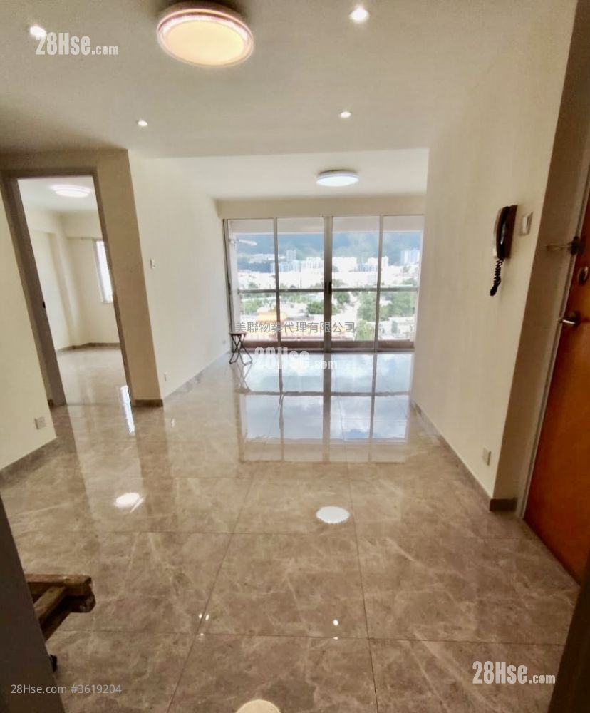 Spring Heights Rental 2 Bedrooms , 2 Bathrooms 762 ft² Spring Heights Rental 2 Bedrooms , 2 Bathrooms 762 ft²