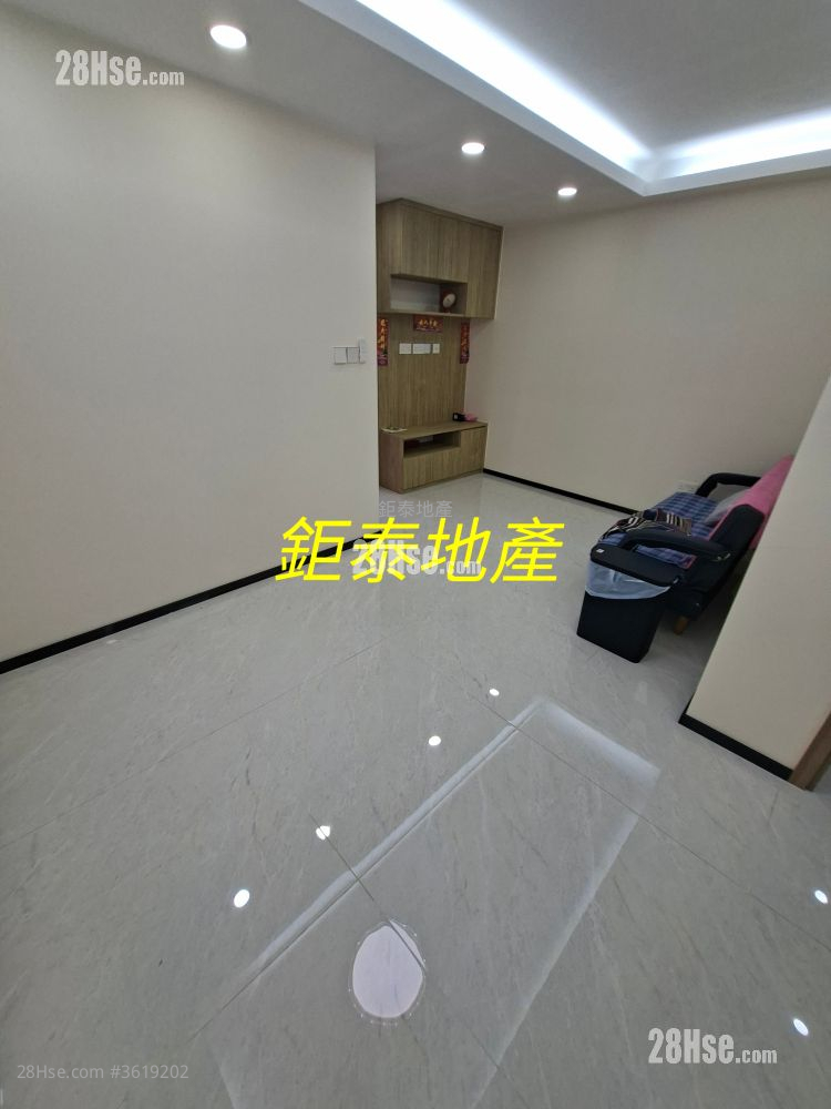黑布街9-23號 售盤 3 房 , 1 浴室 623 平方呎 黑布街9-23號 售盤 3 房 , 1 浴室 623 平方呎