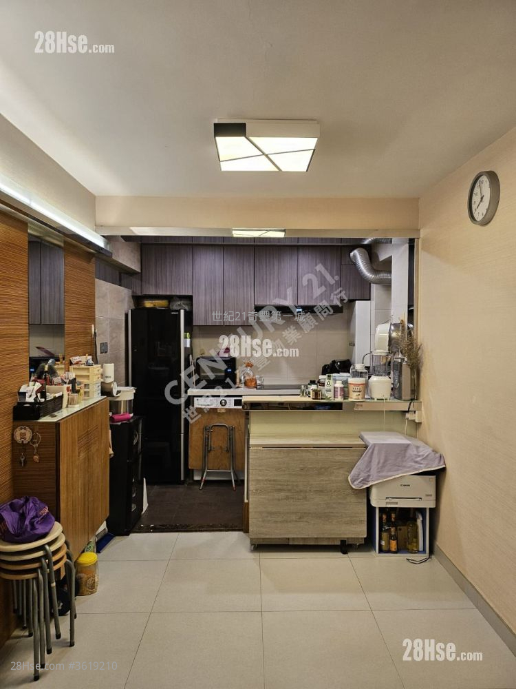 沙田第一城 售盤 484 平方呎 沙田第一城 售盤 484 平方呎