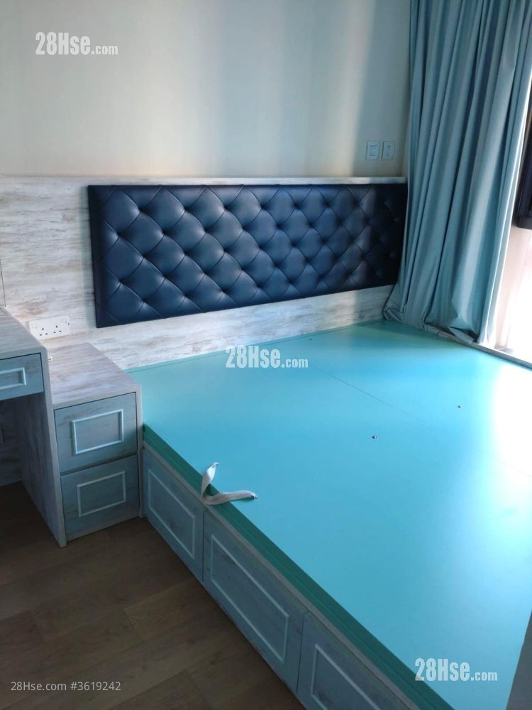 One Homantin Rental 2 Bedrooms 500 ft² One Homantin Rental 2 Bedrooms 500 ft²