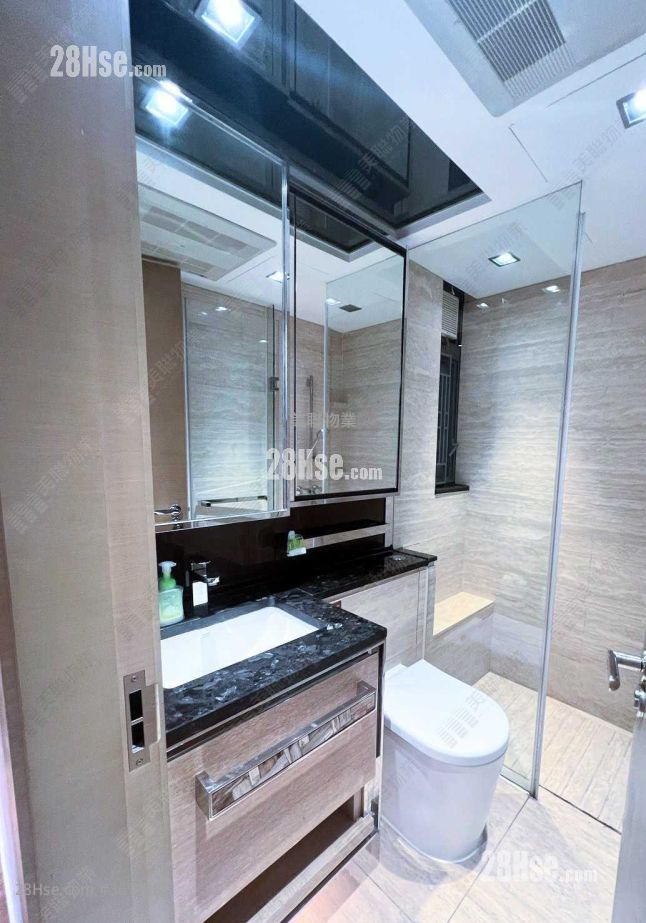 The Wings Rental 3 Bedrooms , 2 Bathrooms 648 ft² The Wings Rental 3 Bedrooms , 2 Bathrooms 648 ft²