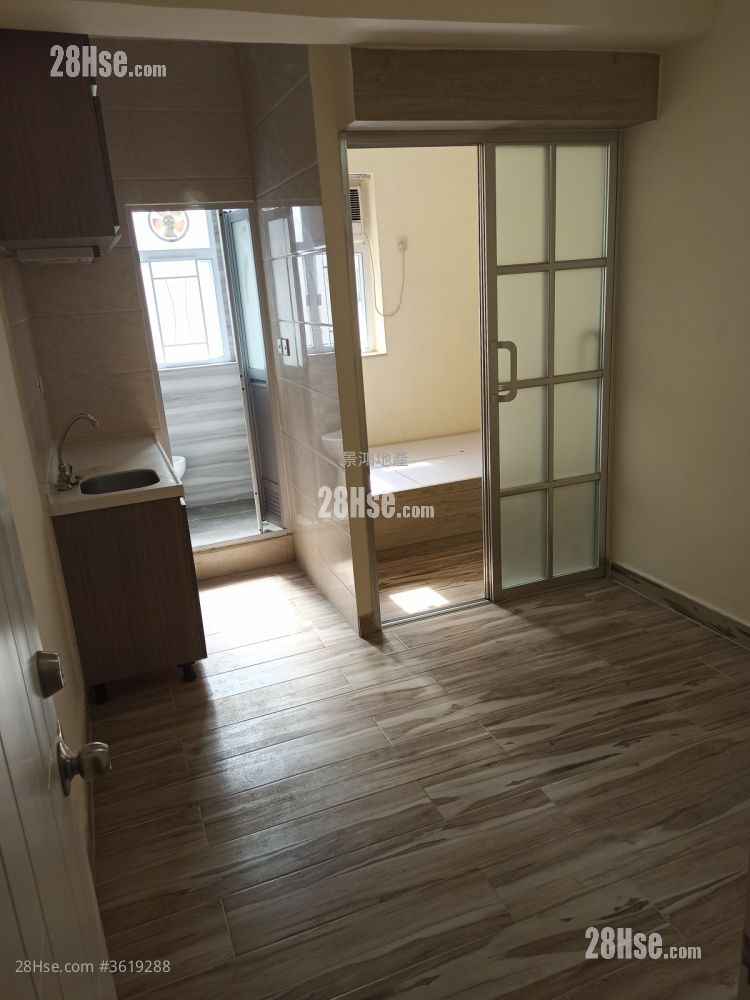 Man Wai Building Rental 1 Bedroom , 1 Bathroom 160 ft² Man Wai Building Rental 1 Bedroom , 1 Bathroom 160 ft²