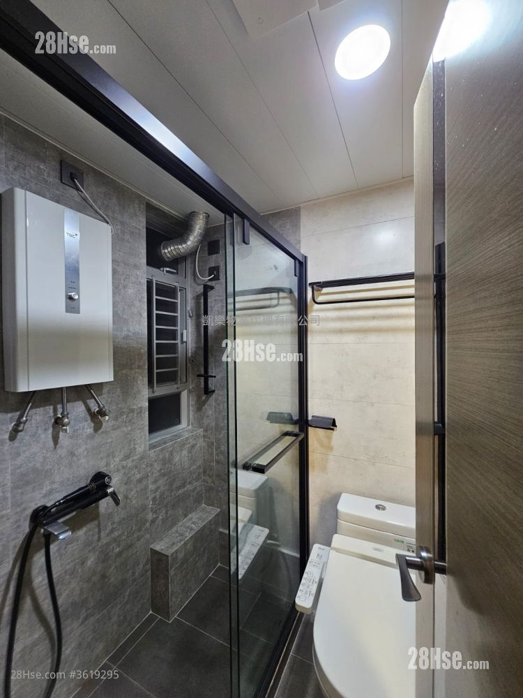 Choi Hing Court Sell 378 ft² Choi Hing Court Sell 378 ft²