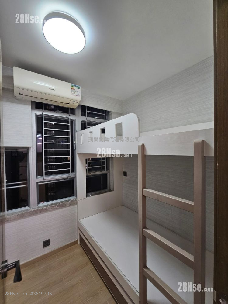 Choi Hing Court Sell 378 ft² Choi Hing Court Sell 378 ft²